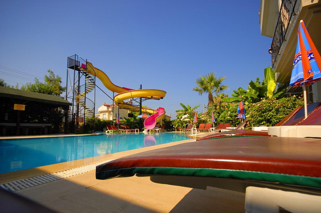 Melek Apart Hotel Fethiye Extérieur photo