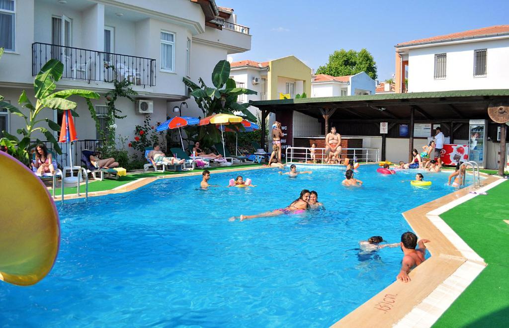Melek Apart Hotel Fethiye Extérieur photo