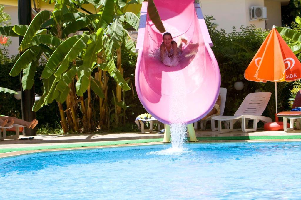 Melek Apart Hotel Fethiye Extérieur photo